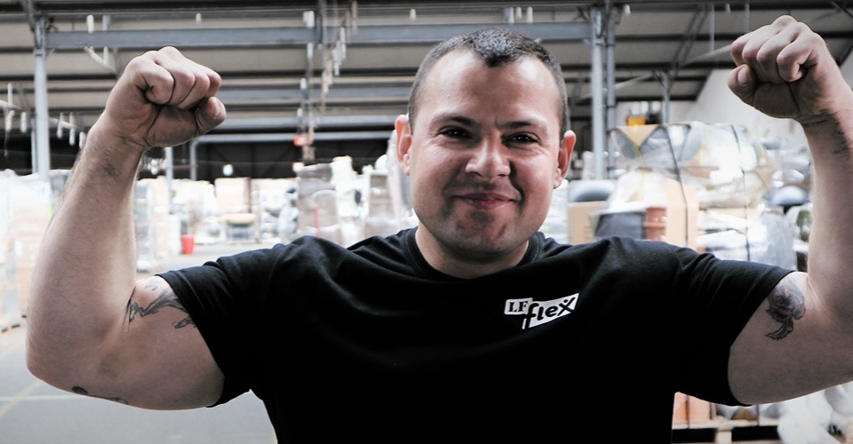 Daniel bij Mega Logistics